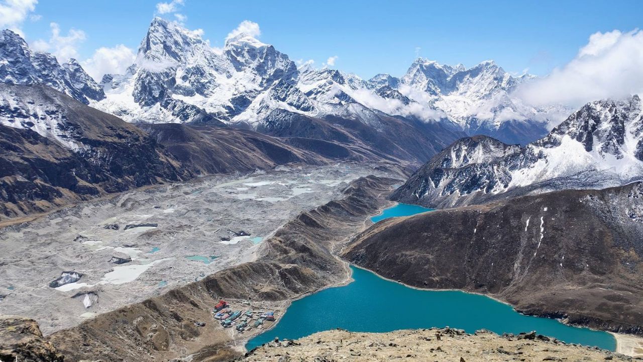 Visit the Gokyo Lakes