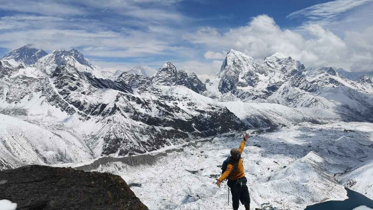 See Ngozumpa Glacier and Himalayan Peaks