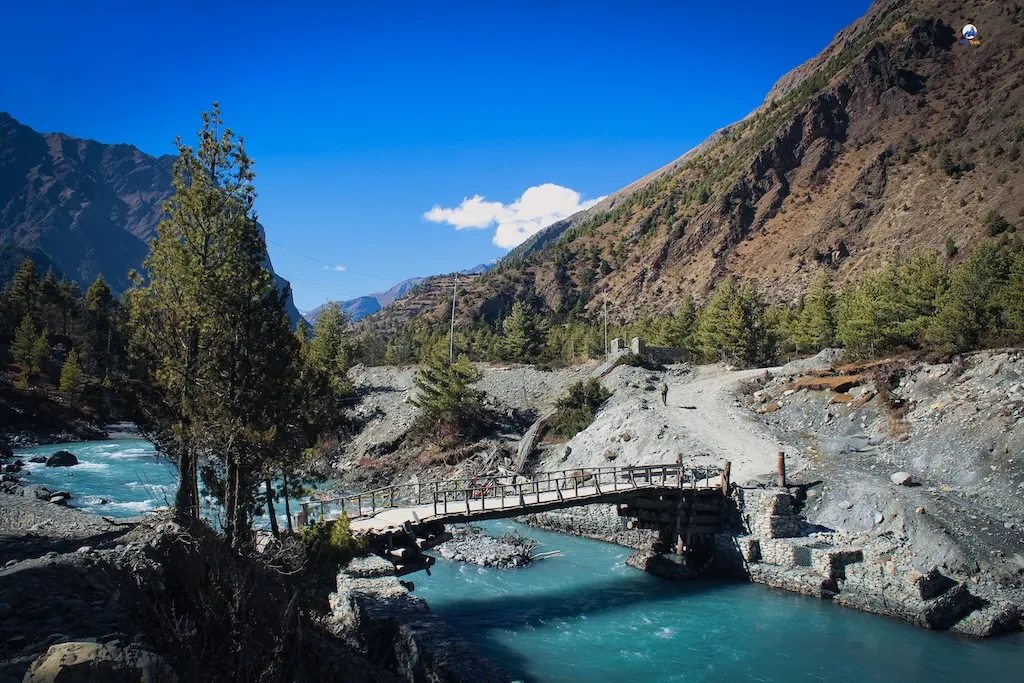 Annapurna Circuit Trek via Tilicho Lake – 12 Days